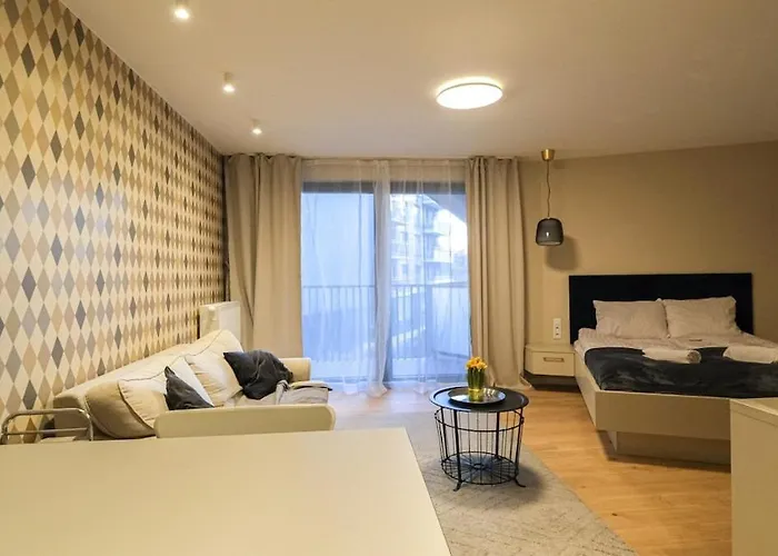 Comfy Old Town - By Hosty Apartment *