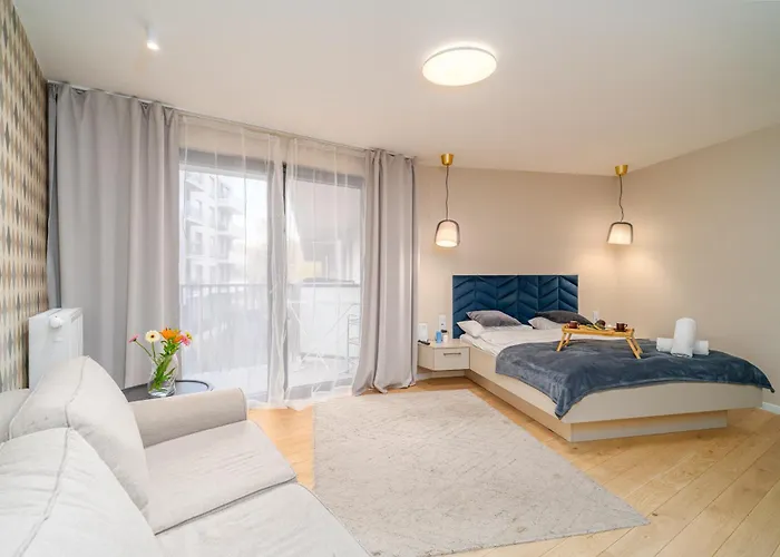 Comfy Old Town - By Hosty *