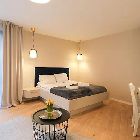 Comfy Old Town - By Hosty