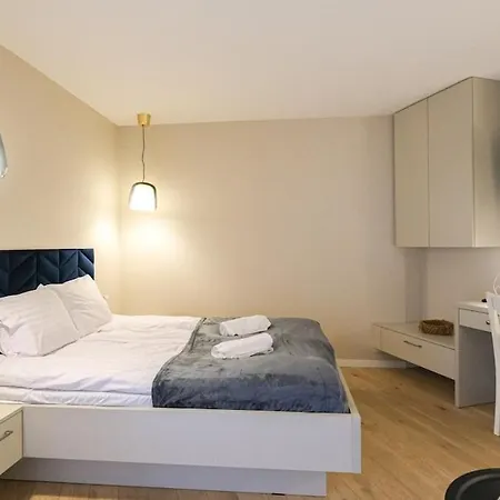 Apartment Comfy Old Town - By Hosty *